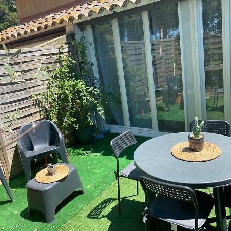 Un Duplex Pour 4 Personne Residence De Vacances Arles Zewnętrze zdjęcie
